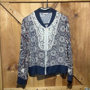 En Creme Blue and Cream Patterned Jacket